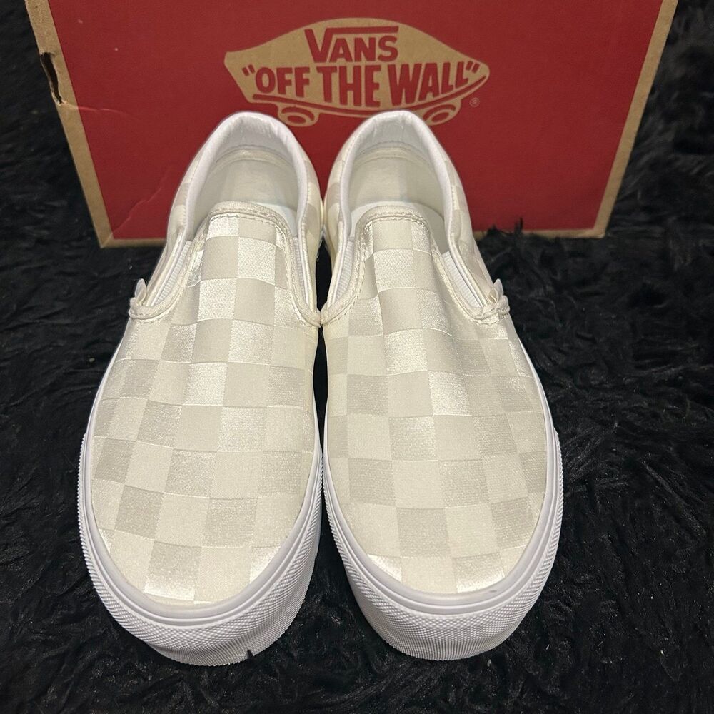 VANS checkerboard cream satin platform slip on shoes sneakers women's 7 new - Picture 2 of 7